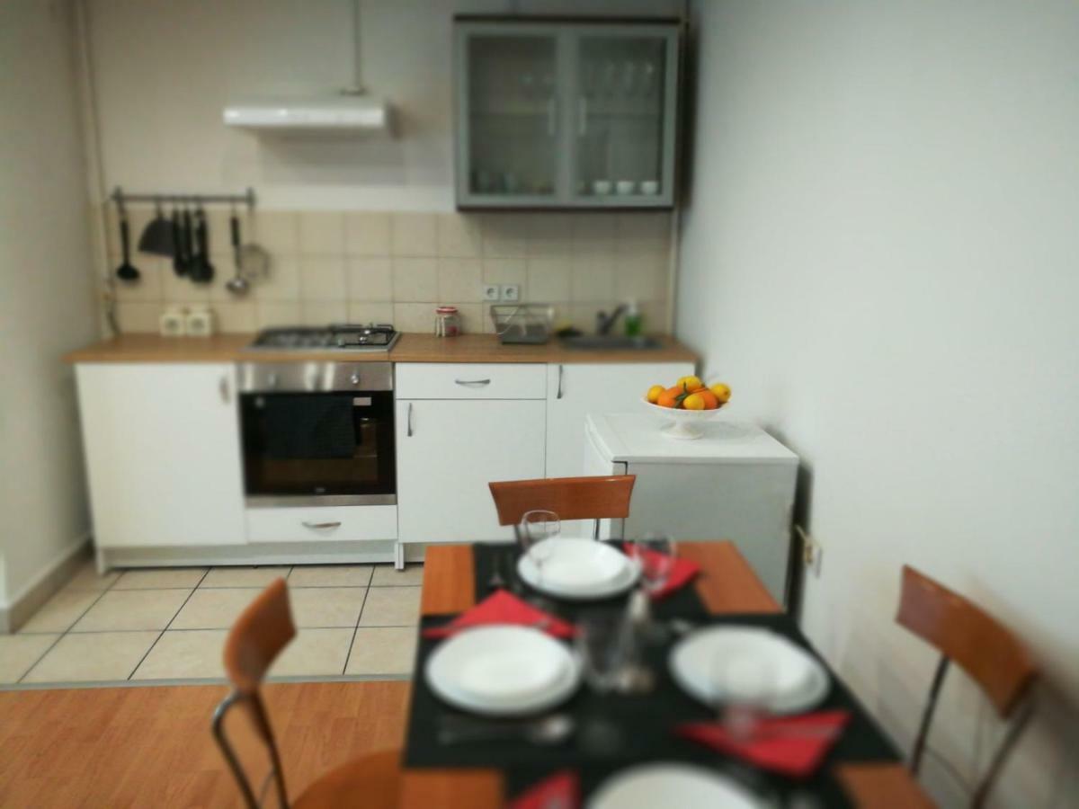 Apartman Sara Zagreb Exterior foto