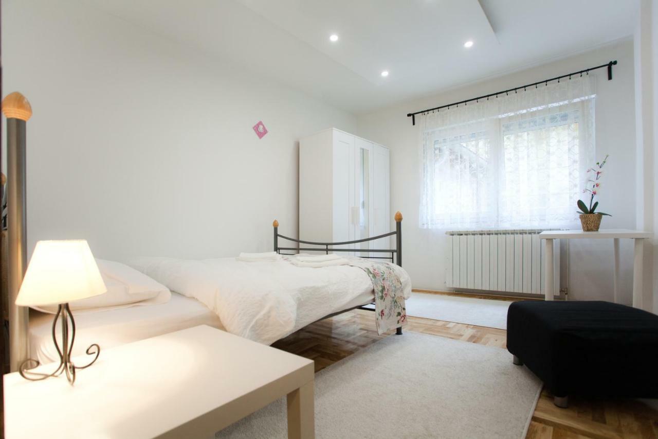 Apartman Sara Zagreb Exterior foto